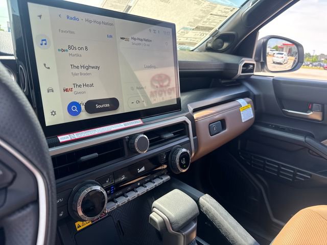 New 2026 Toyota 4Runner Limited AWD/4WD image 21