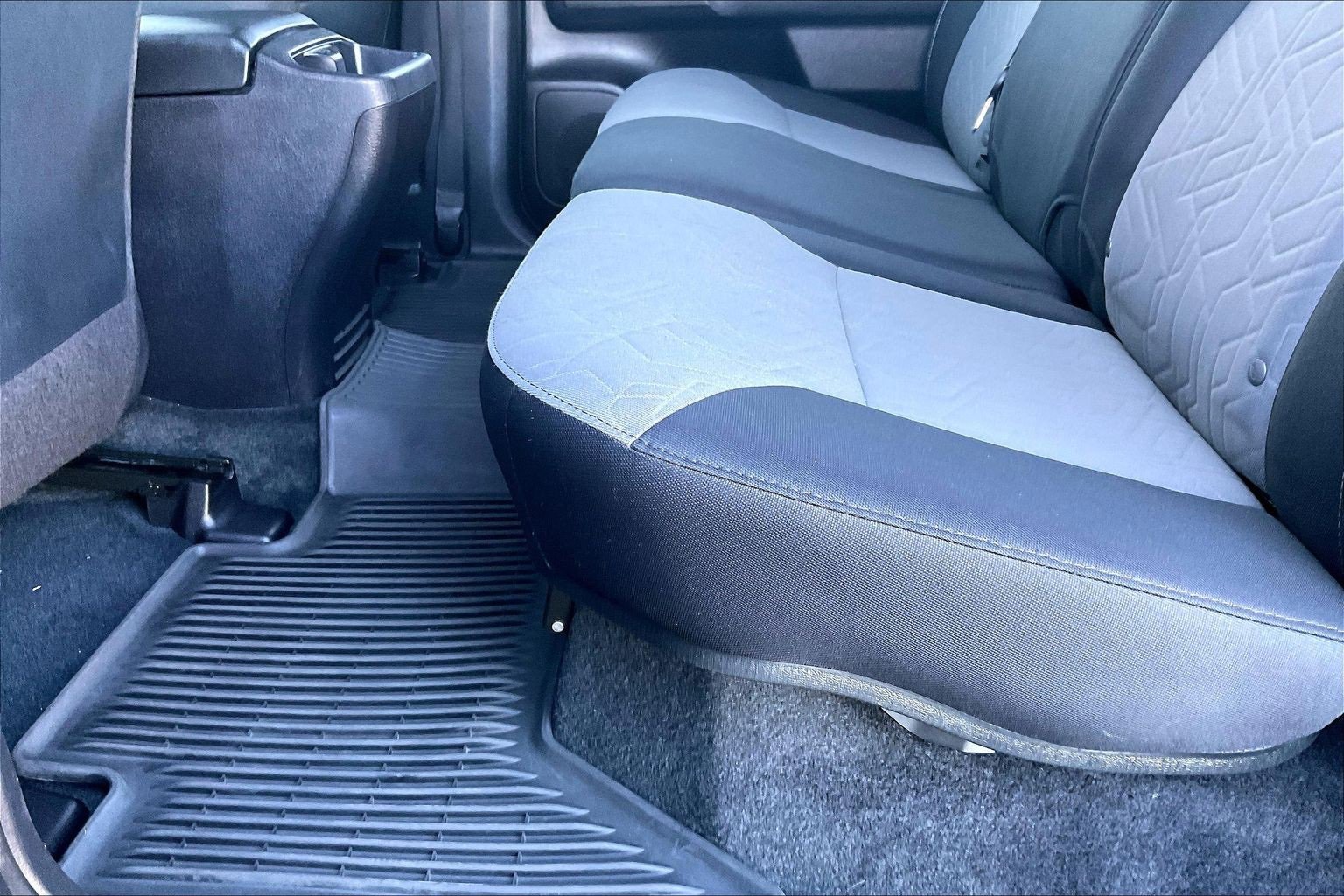 Used 2021 Toyota Tacoma TRD Off-Road w/ Technology Package image 17