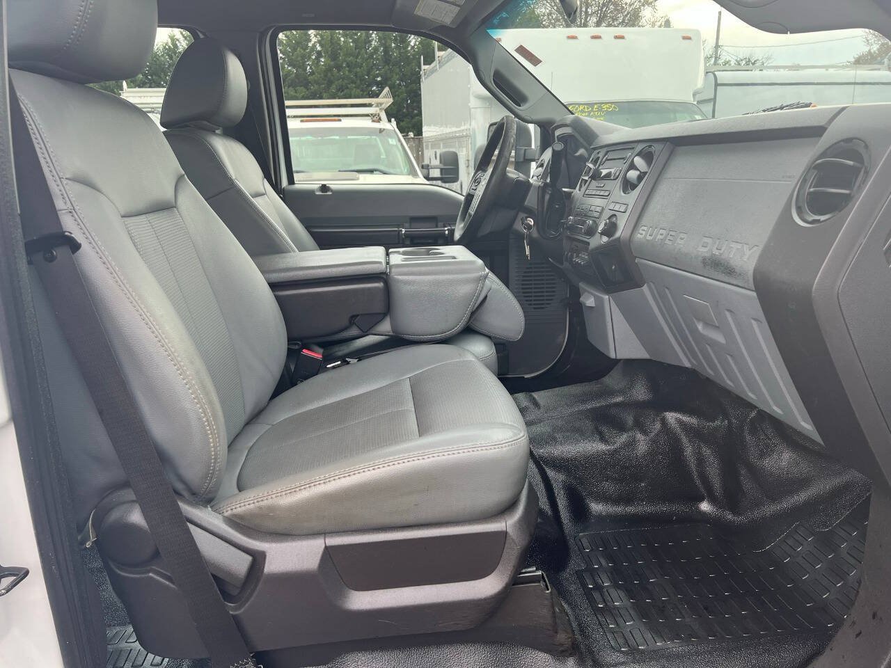 Used 2011 Ford F450 XL w/ PWR Equipment Group RWD image 13