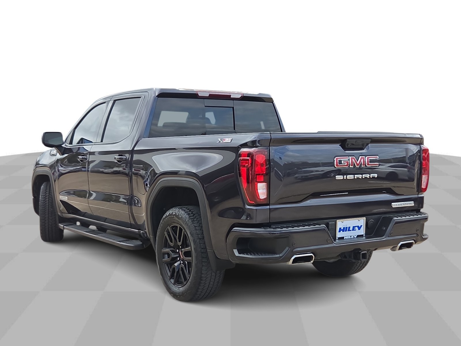 Used 2025 GMC Sierra 1500 Elevation w/ Elevation Premium Package AWD/4WD image 6