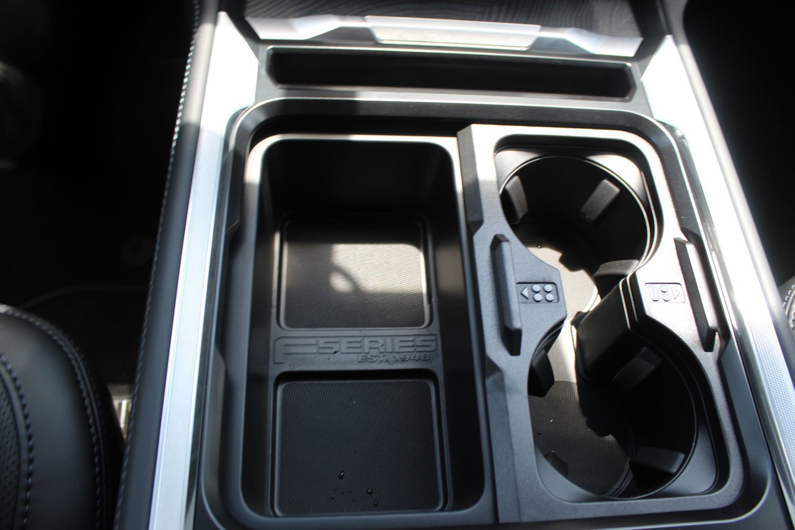 New 2025 Ford F250 Platinum image 25