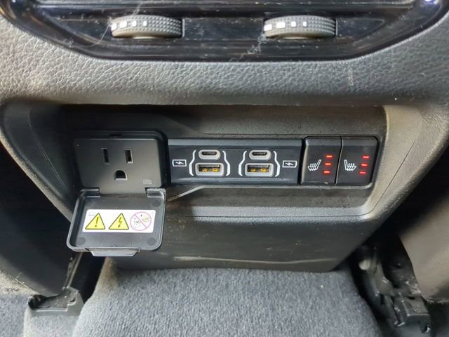 Used 2023 Jeep Grand Cherokee Overland image 17