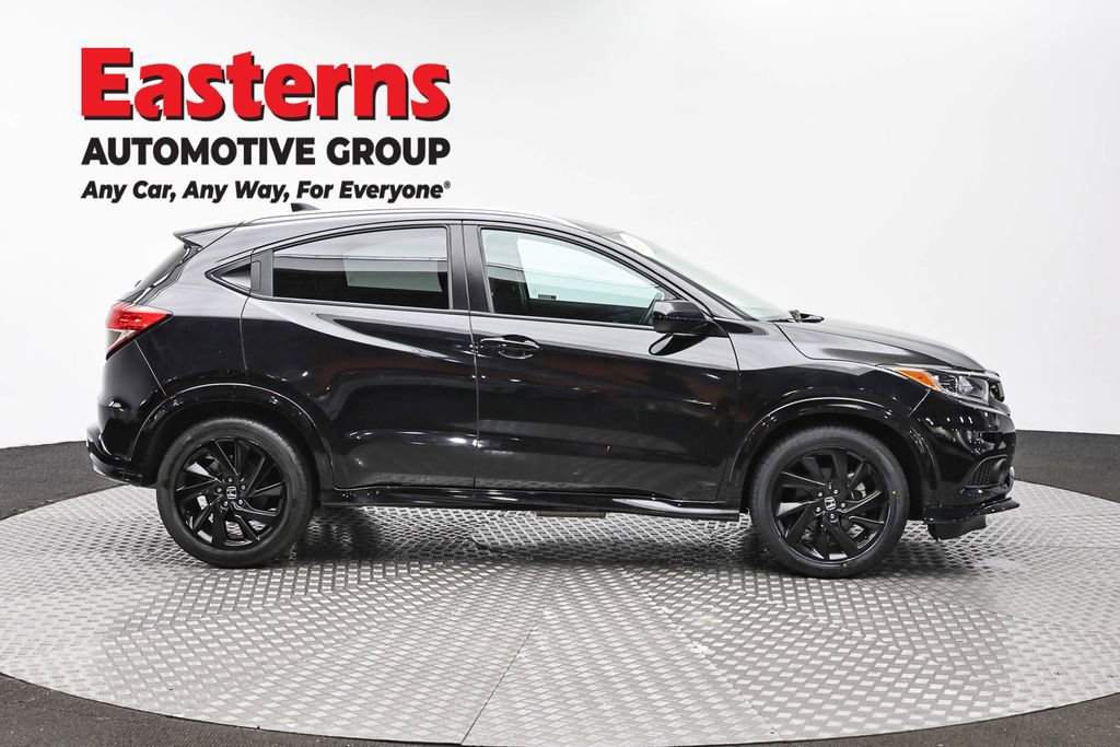 Used 2022 Honda HR-V Sport image 4
