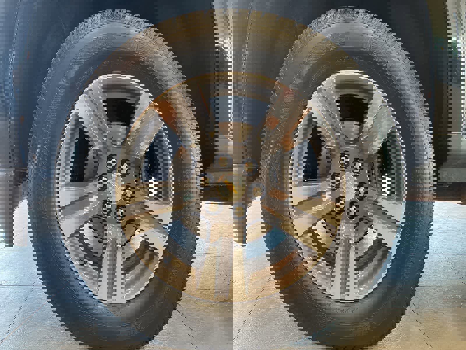 Used 2015 Chevrolet Colorado LT w/ Luxury Package AWD/4WD image 9