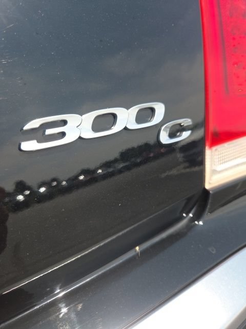 Used 2015 Chrysler 300 C Platinum w/ Harman/Kardon Audio Group AWD/4WD image 27