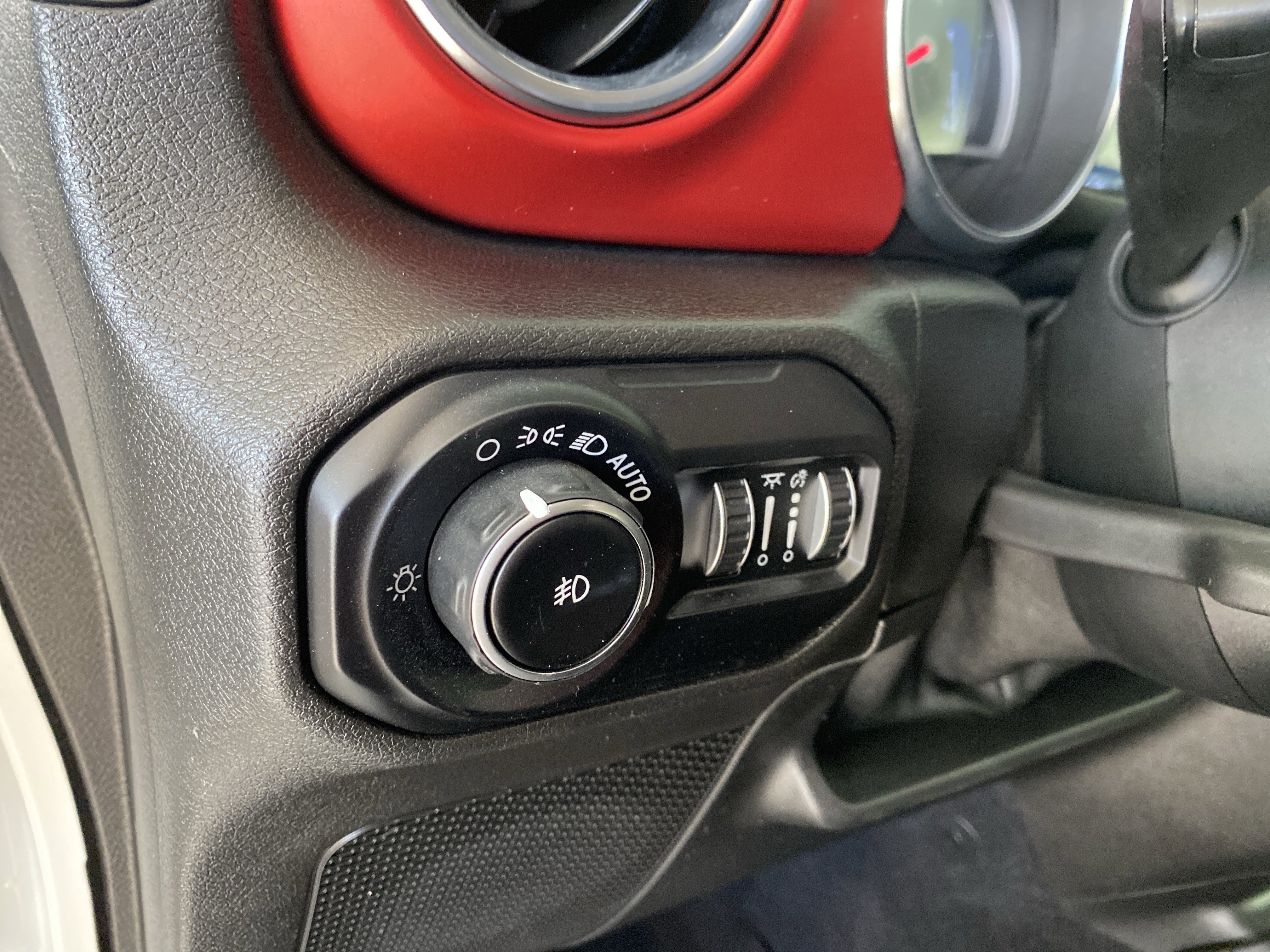 Used 2020 Jeep Wrangler Unlimited Rubicon image 10