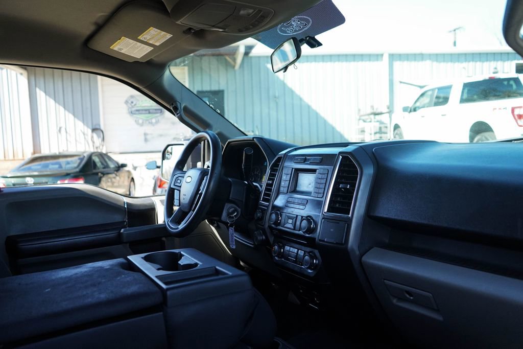 Used 2016 Ford F150 XLT w/ Trailer Tow Package image 35