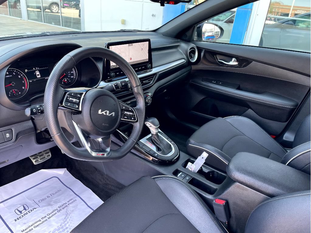 Used 2023 Kia Forte GT-Line w/ GT-Line Technology Package FWD image 12