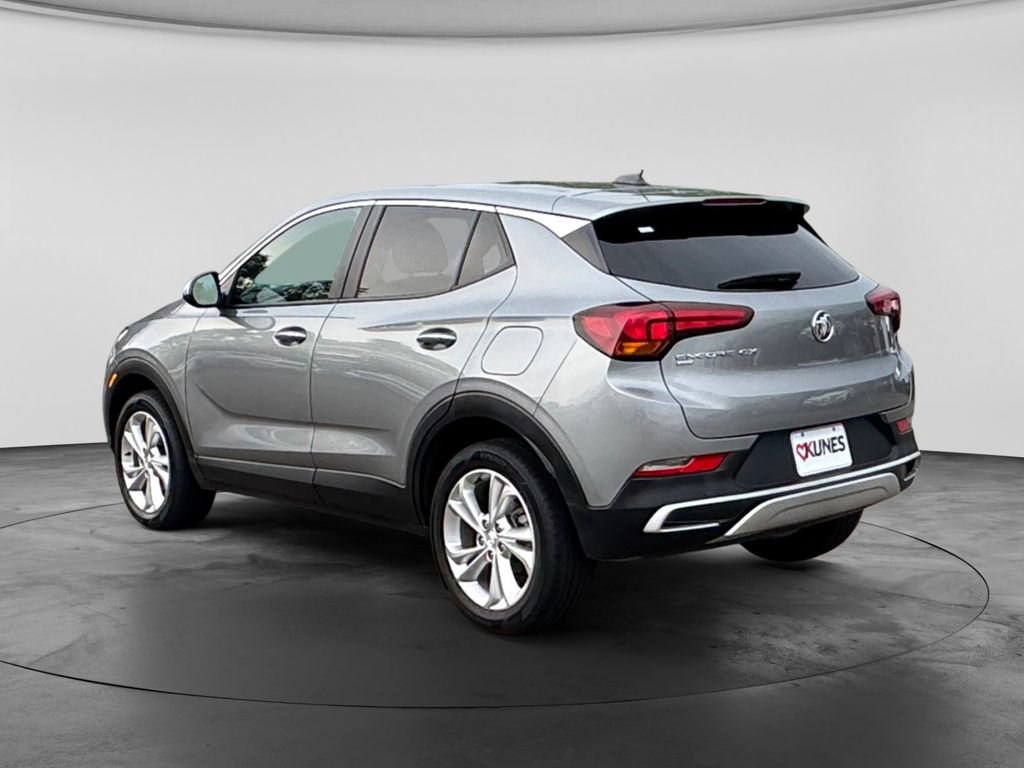 Used 2023 Buick Encore GX Preferred w/ Cold Weather Comfort Package AWD/4WD image 8