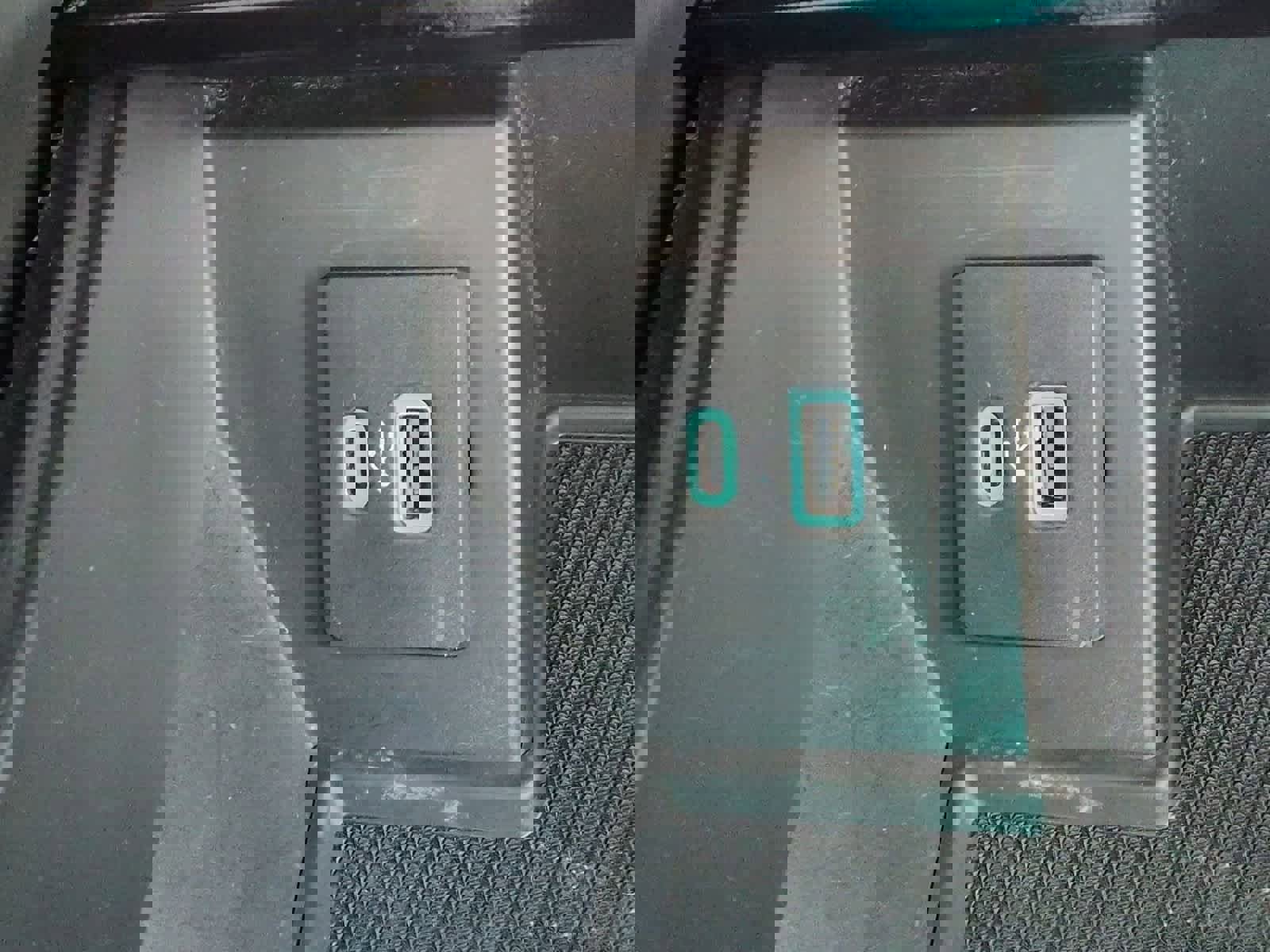 Certified 2021 Ford F150 Lariat w/ Equipment Group 502A High image 32