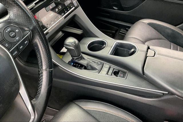 Used 2019 Toyota Avalon XSE w/ All Weather Liner Package FWD image 16