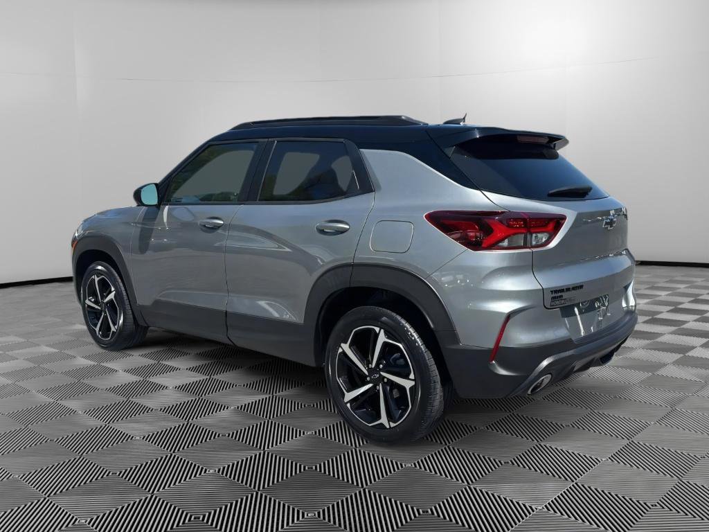 Used 2023 Chevrolet TrailBlazer RS w/ Convenience Package AWD/4WD image 3