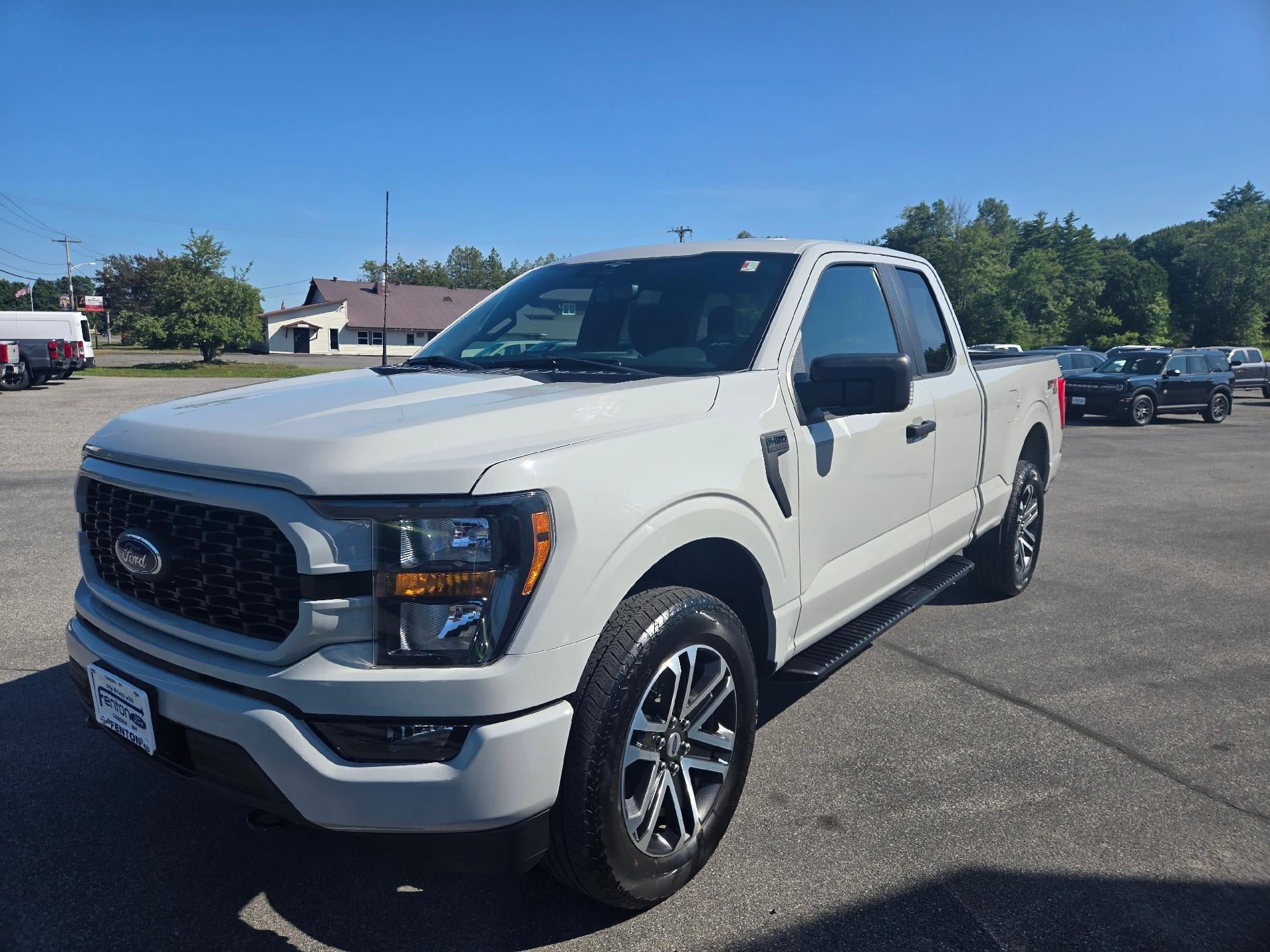 Used 2023 Ford F150 XL w/ STX Appearance Package AWD/4WD image 4
