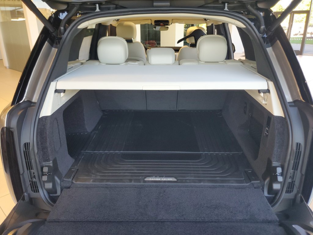New 2026 Land Rover Range Rover SE AWD/4WD image 31