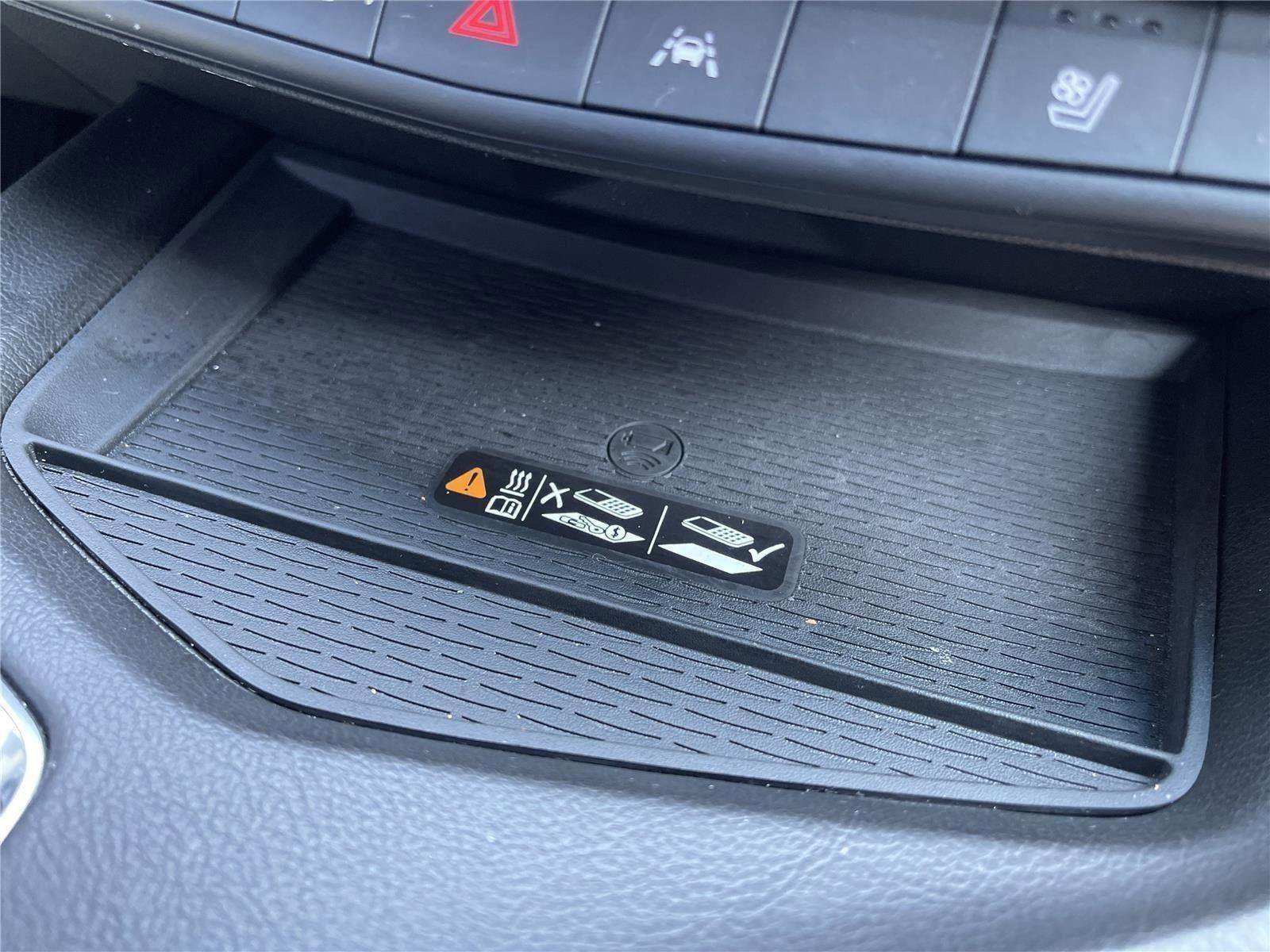 Used 2024 Cadillac CT4 Premium Luxury image 33