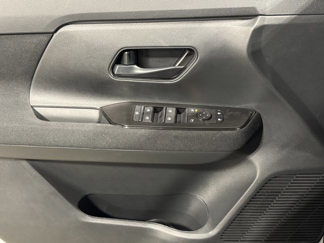 New 2026 Nissan Kicks S w/ Charging Package image 18