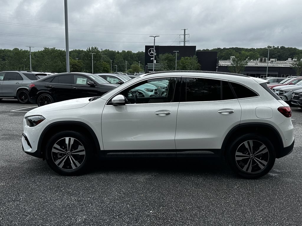 Certified 2025 Mercedes-Benz GLA 250 4MATIC image 5