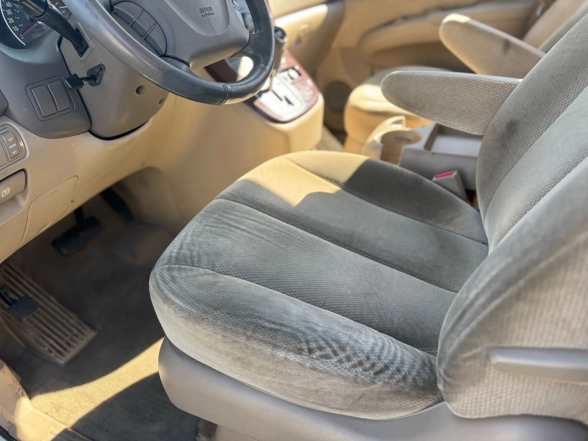 Used 2007 Kia Sedona EX image 18