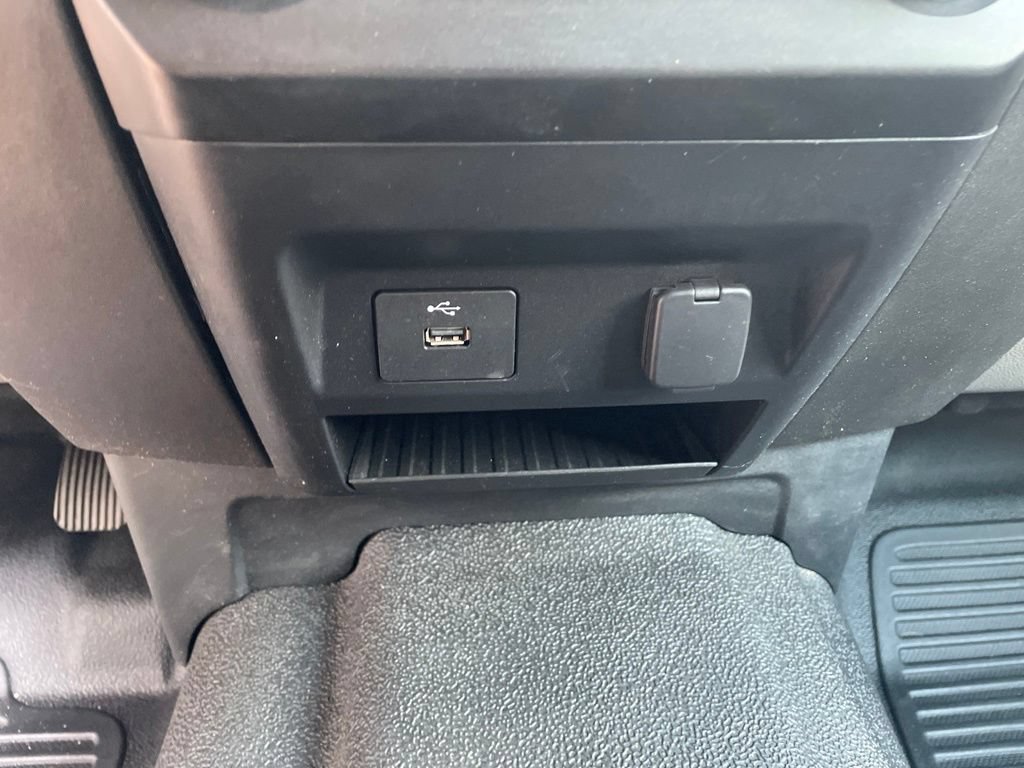 Certified 2021 Ford F550 4x4 SuperCab Super Duty image 27