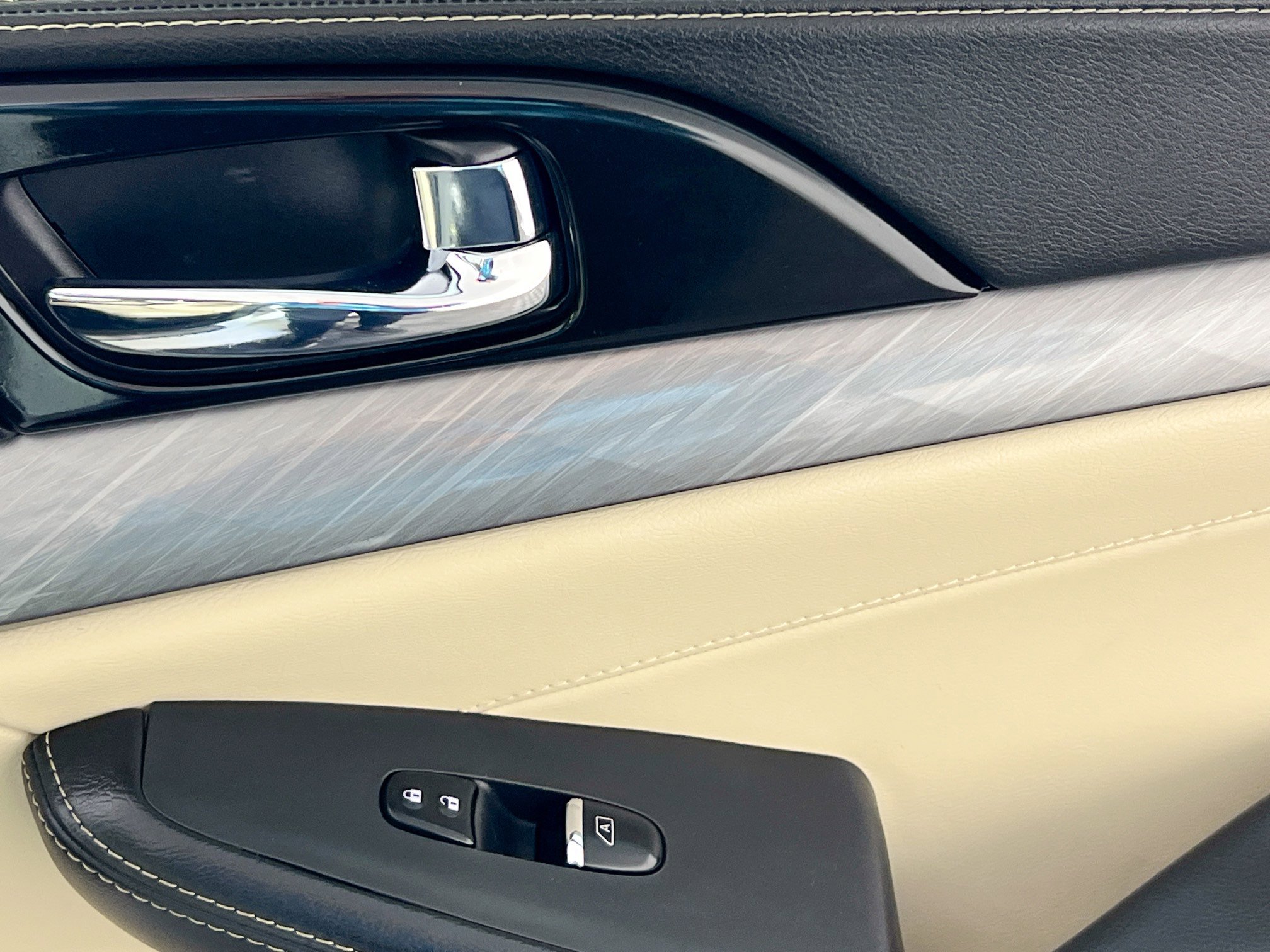 Used 2018 Nissan Maxima 3.5 SV image 32