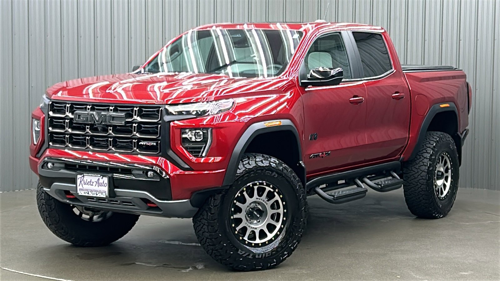 Used 2024 GMC Canyon AT4X image 1