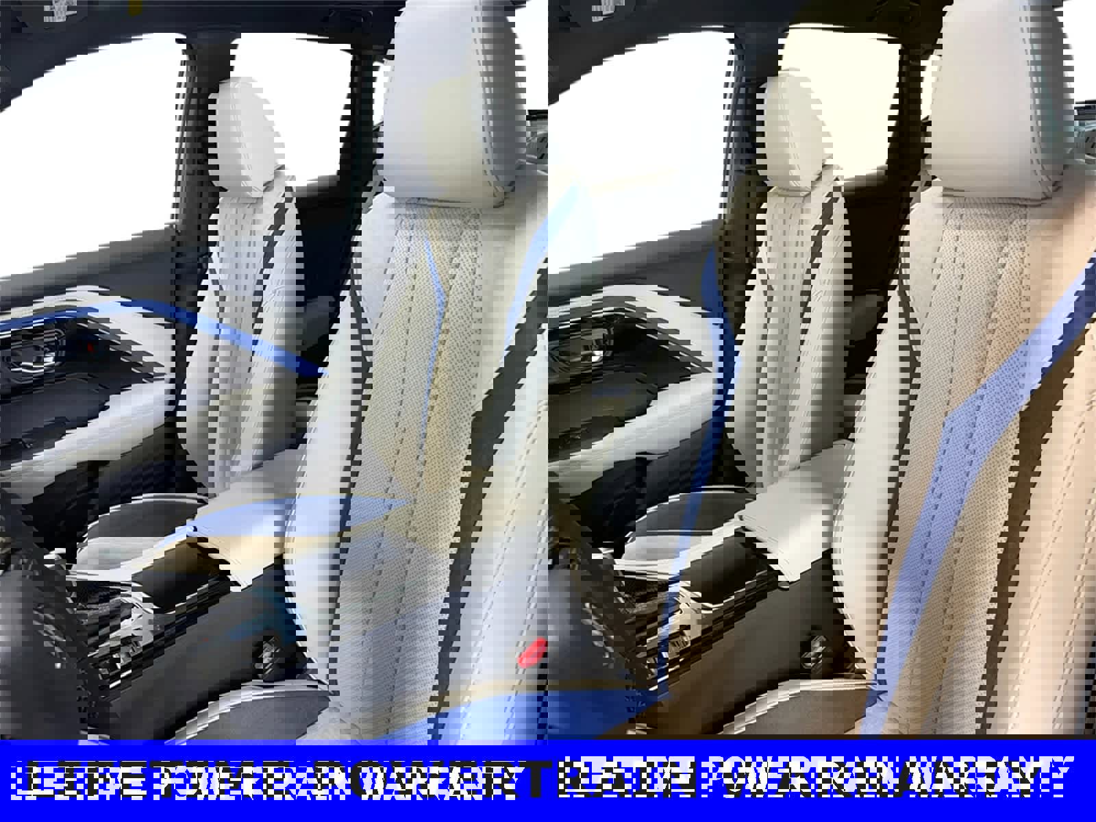 Certified 2025 Acura ADX A-Spec image 17