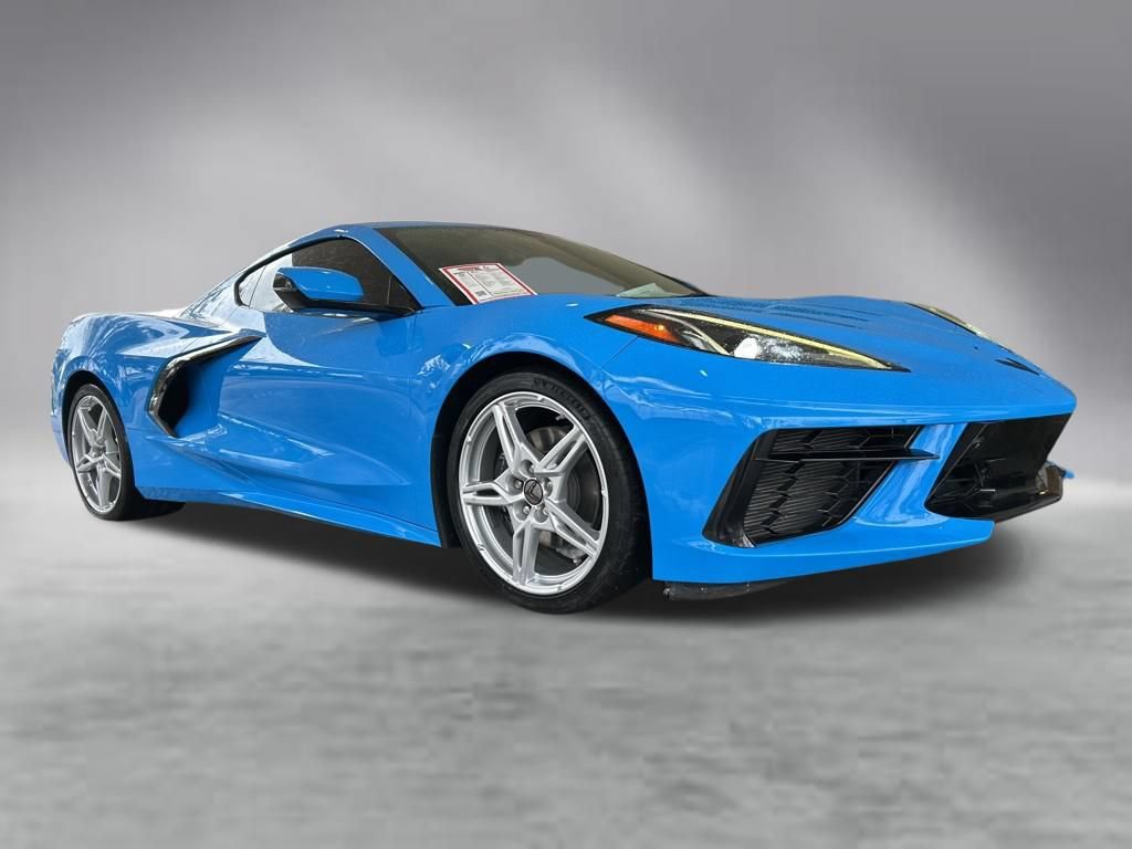 Used 2022 Chevrolet Corvette Stingray Preferred Cpe w/ 2LT RWD image 2