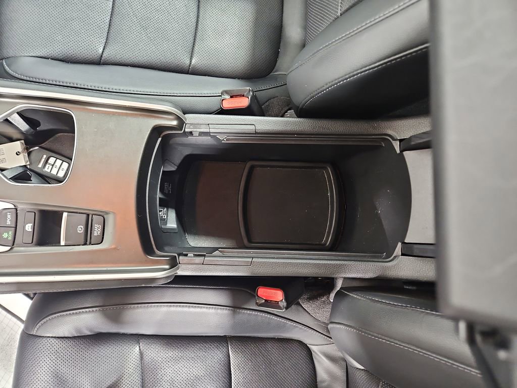 Used 2018 Honda Accord Touring image 26