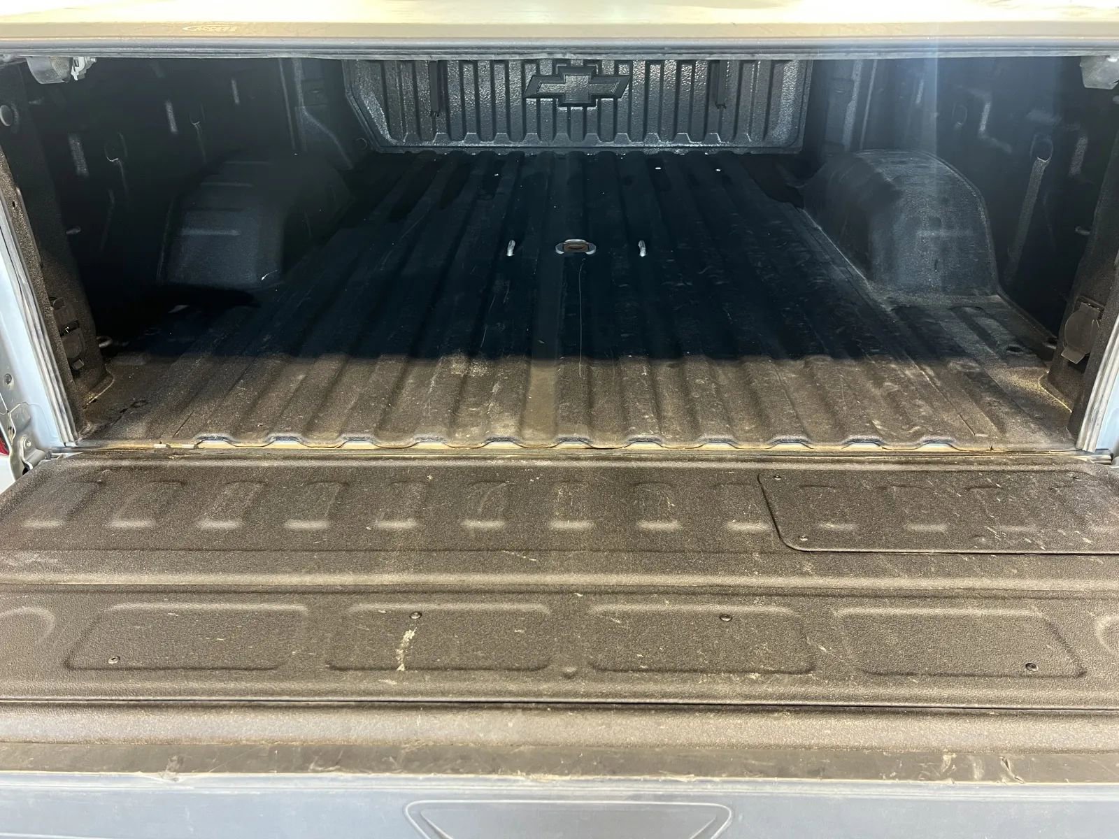 Used 2024 Chevrolet Silverado 2500 LTZ AWD/4WD image 19