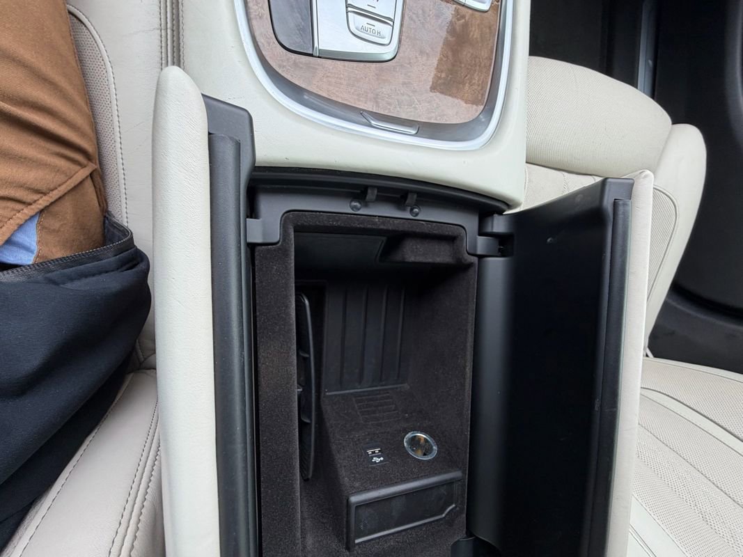 Used 2016 BMW 750i xDrive xDrive image 22