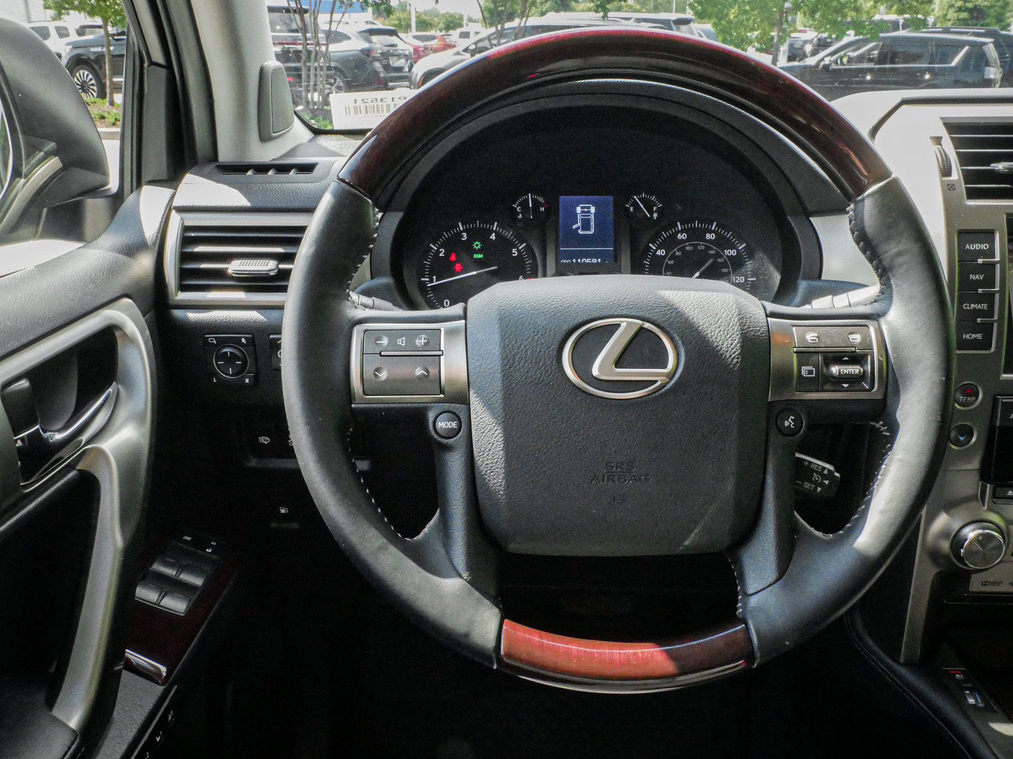 Used 2019 Lexus GX 460 Premium AWD/4WD image 18