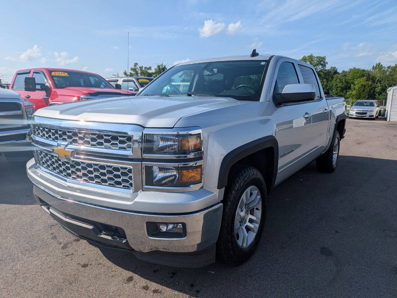 Used 2015 Chevrolet Silverado 1500 LT w/ All Star Edition AWD/4WD image 3