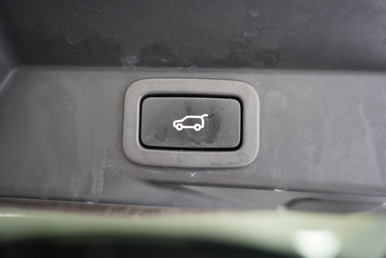 Used 2017 Land Rover Range Rover Sport Supercharged image 46