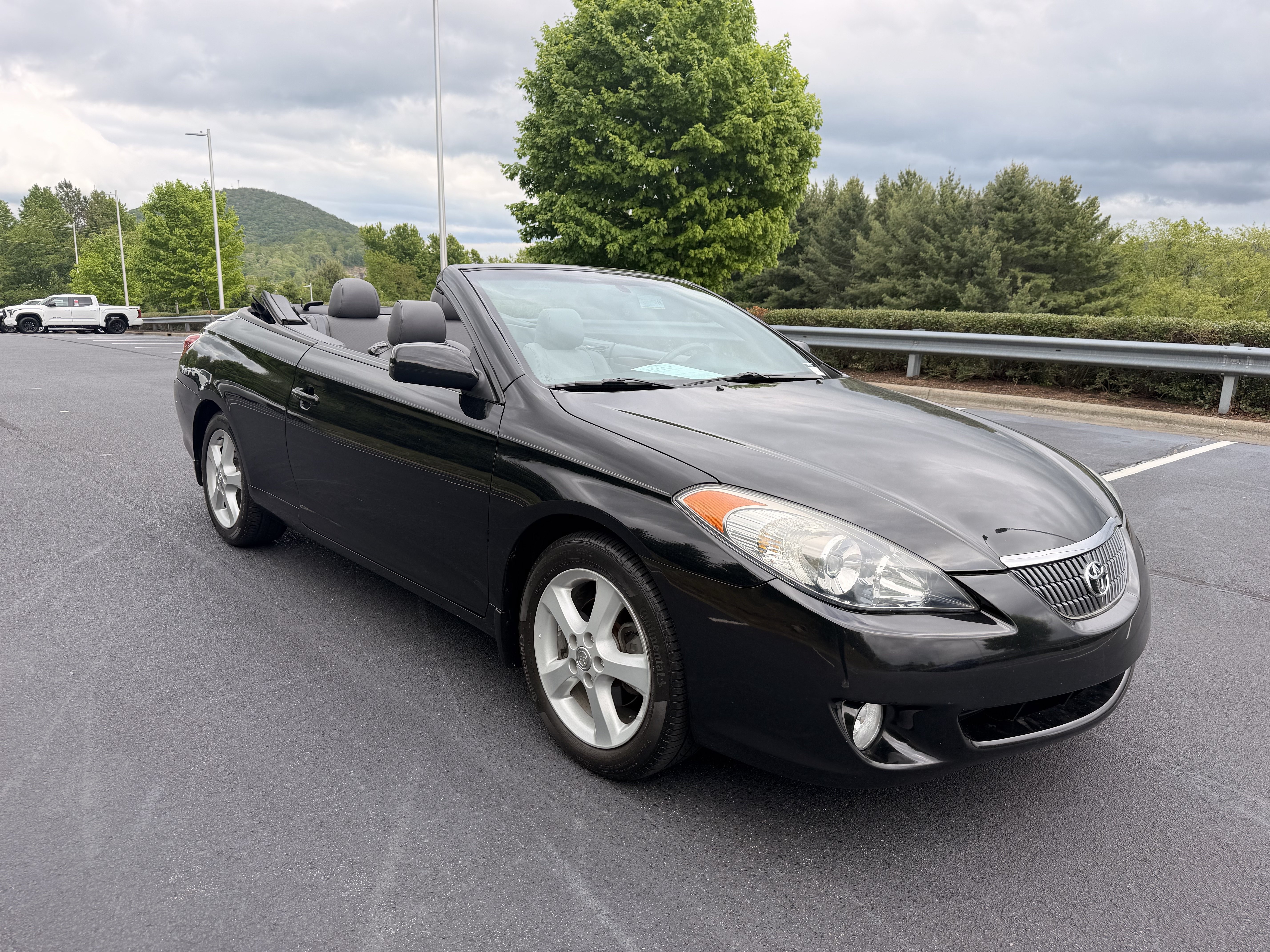 Used 2005 Toyota Solara SLE FWD image 18
