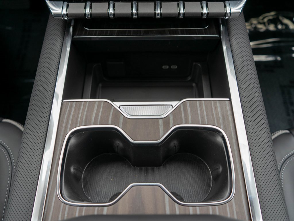 New 2025 GMC Sierra EV Denali image 28