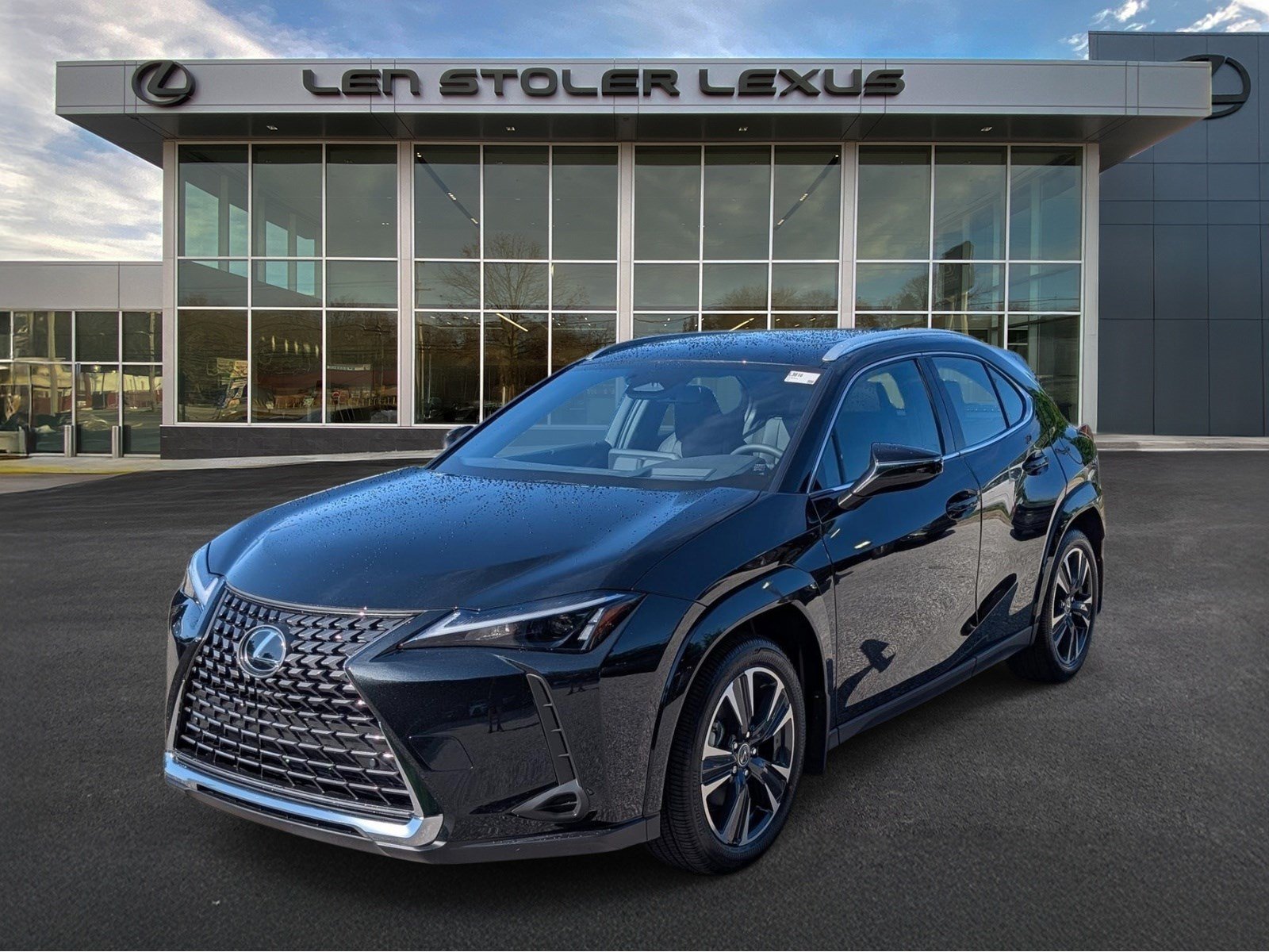 New 2026 Lexus UX 300h AWD image 4
