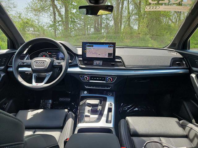 Certified 2025 Audi Q5 2.0T Premium Plus w/ Premium Plus Package AWD/4WD image 34