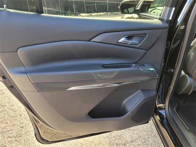 New 2026 Chevrolet Traverse Z71 w/ Driver Confidence Package image 10