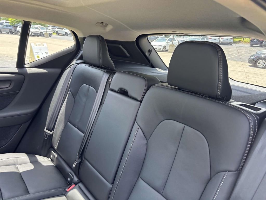 New 2026 Volvo XC40 B5 Plus w/ Protection Package Premier image 26
