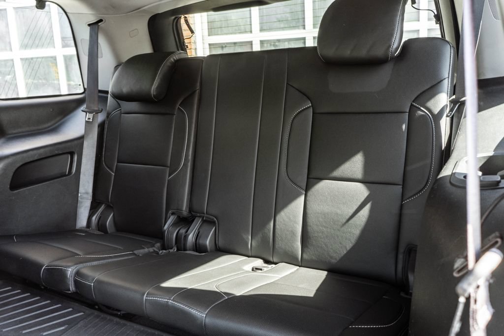 Used 2020 Chevrolet Tahoe Premier w/ RST Edition AWD/4WD image 27