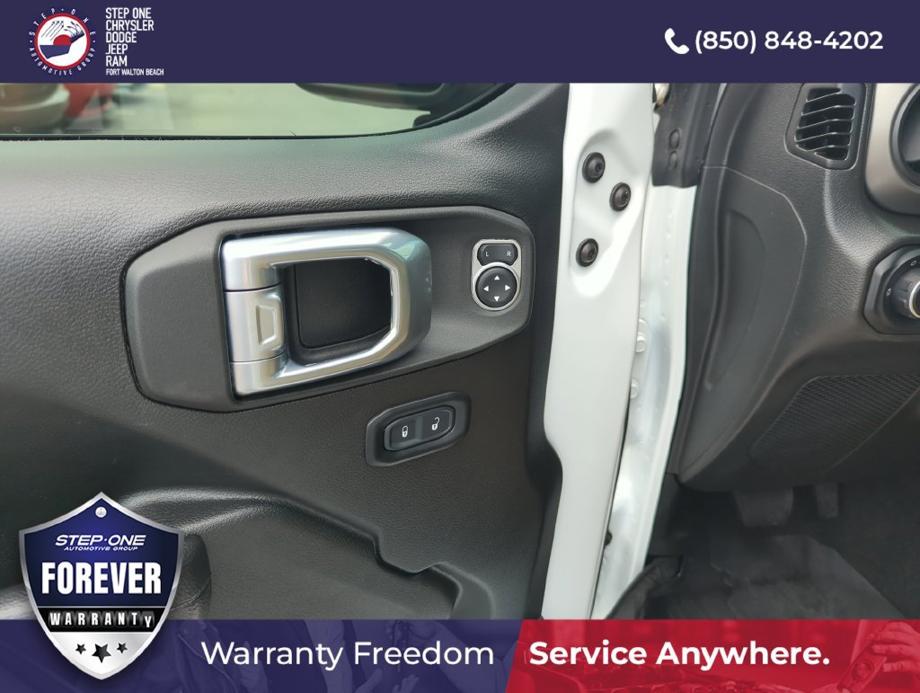 Used 2022 Jeep Wrangler Unlimited Sport AWD/4WD image 18
