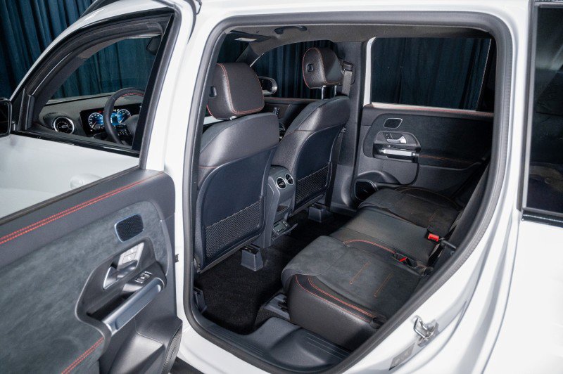 New 2026 Mercedes-Benz GLB 250 4MATIC image 24
