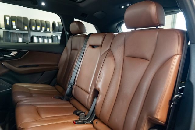 Used 2019 Audi Q7 3.0T Prestige w/ Prestige Package image 30