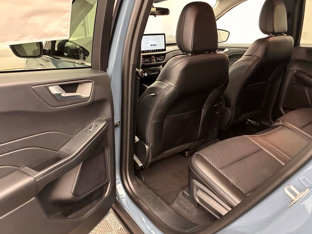 New 2026 Ford Escape SE image 31