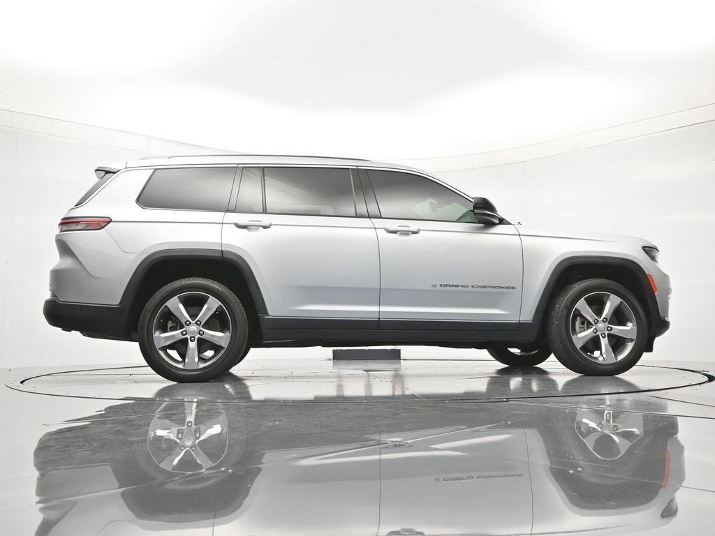 Used 2021 Jeep Grand Cherokee L Limited RWD image 43