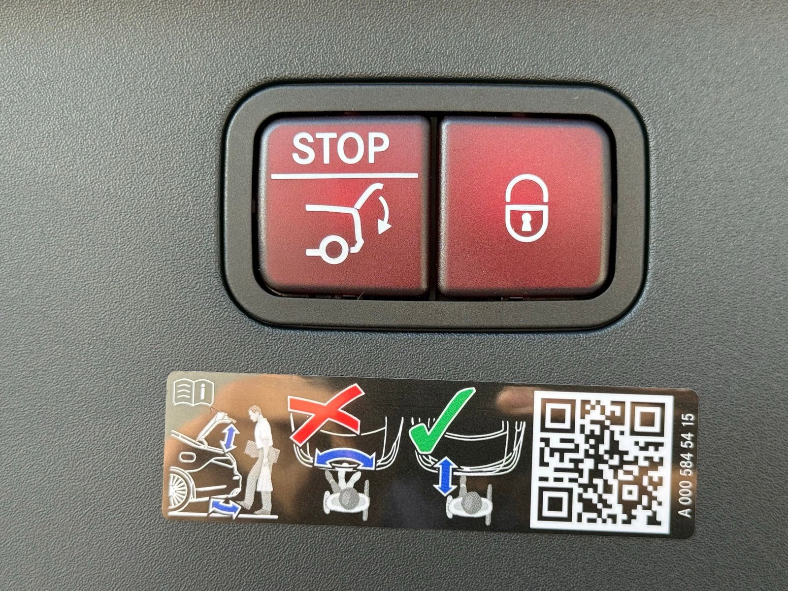 New 2026 Mercedes-Benz AMG GT 53 image 13