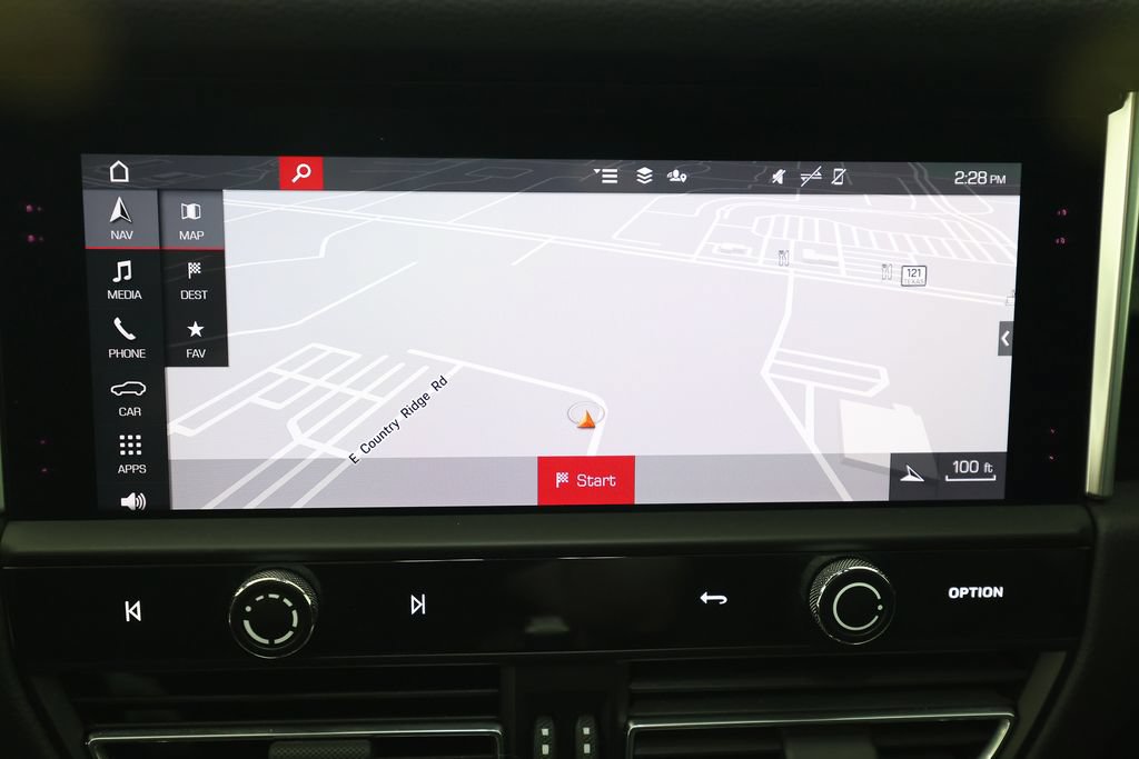 Used 2023 Porsche Macan AWD/4WD image 30