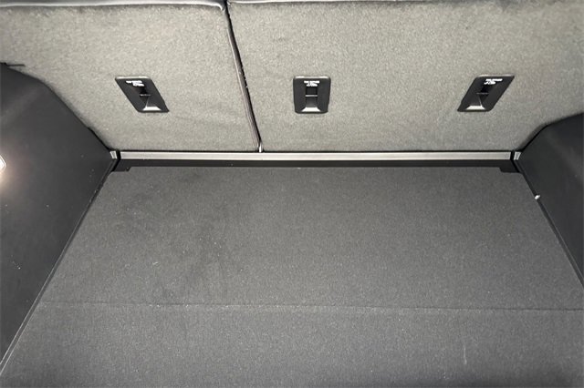 New 2026 GMC Terrain AT4 w/ Convenience Package III image 17