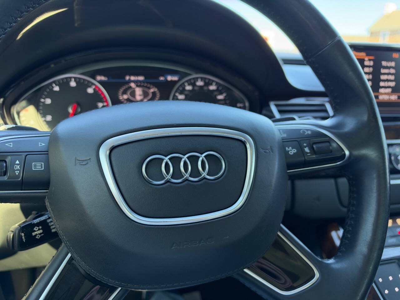 Used 2017 Audi A8 L 4.0T AWD/4WD image 18