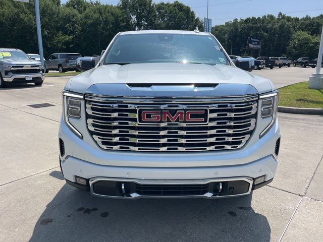 Used 2023 GMC Sierra 1500 Denali w/ Denali Reserve Package AWD/4WD image 13